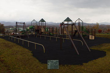 平成30年度　共和町発注工事：児童公園施設整備工事の写真